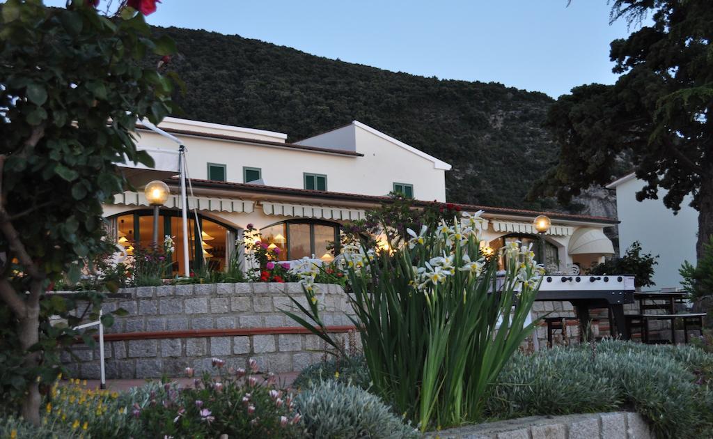 Hotel Belmare マルチャーナ エクステリア 写真
